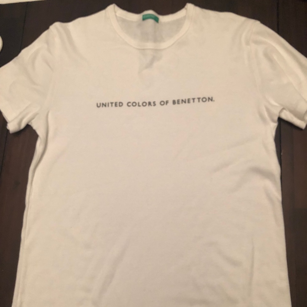 Ladies Benetton white & brown short sleeve t’s